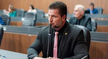 Lei de Ranalli endurece punição contra motos barulhentas em Cuiabá