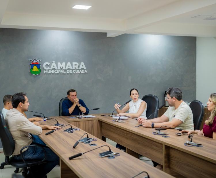 Comissão debate desenvolvimento do Plano Municipal de Turismo