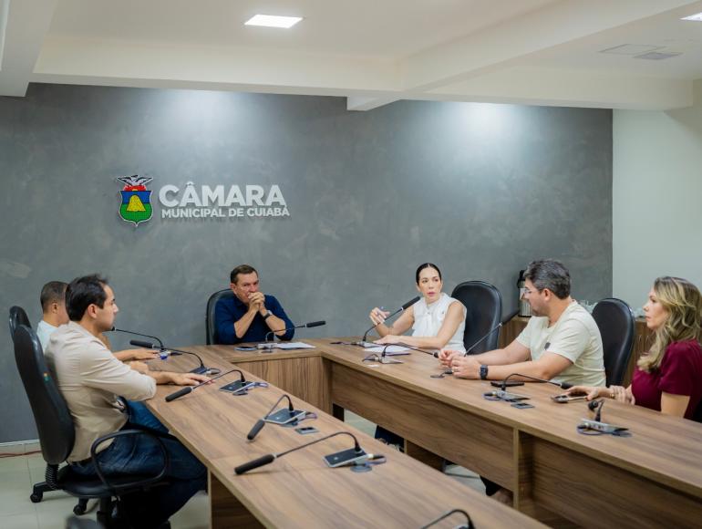 Comissão debate desenvolvimento do Plano Municipal de Turismo